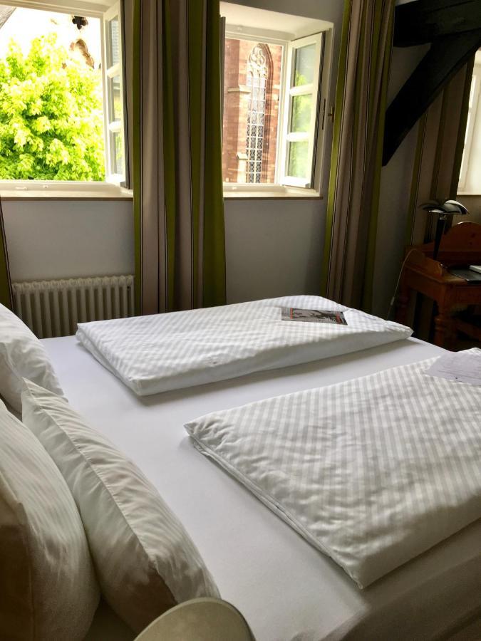 Alt Warburg Hotel ภายนอก รูปภาพ