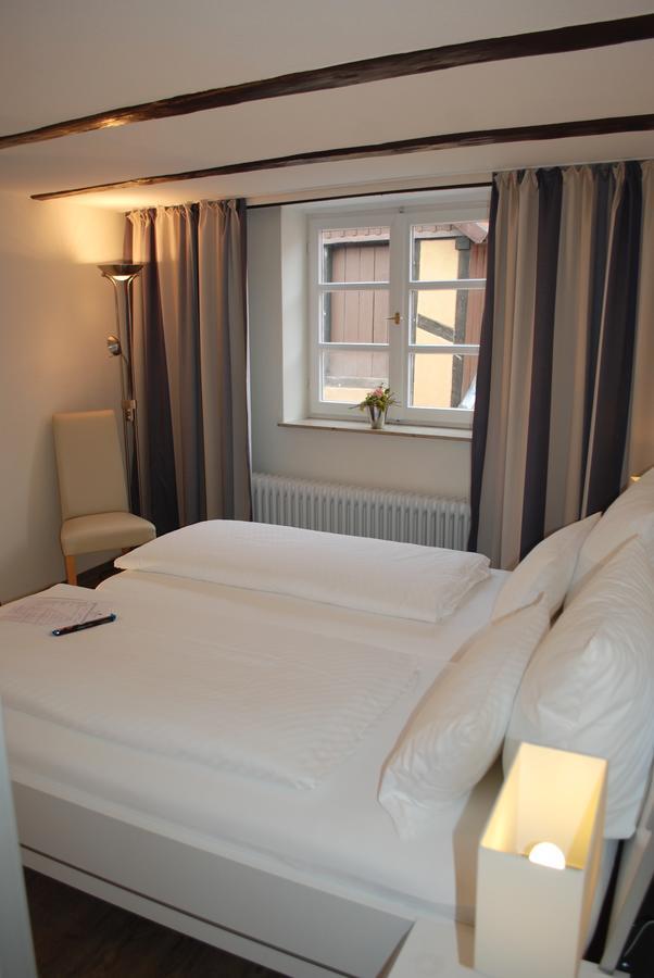 Alt Warburg Hotel ภายนอก รูปภาพ