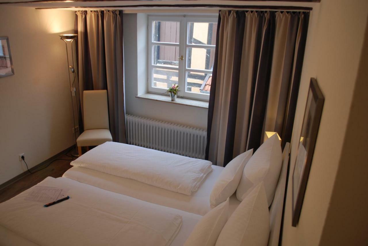 Alt Warburg Hotel ภายนอก รูปภาพ